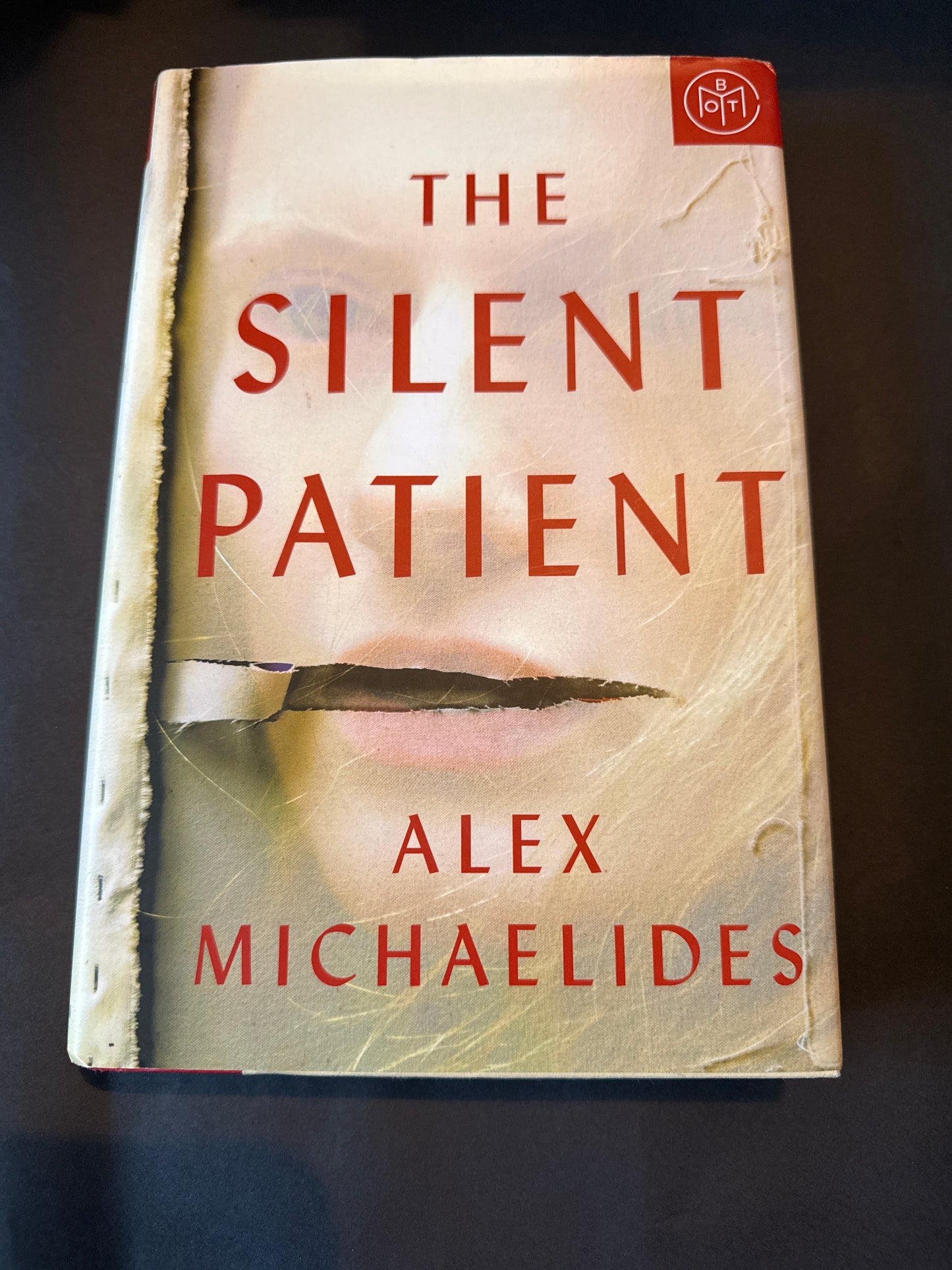 THE SILENT PATIENT by Alex Michaelides