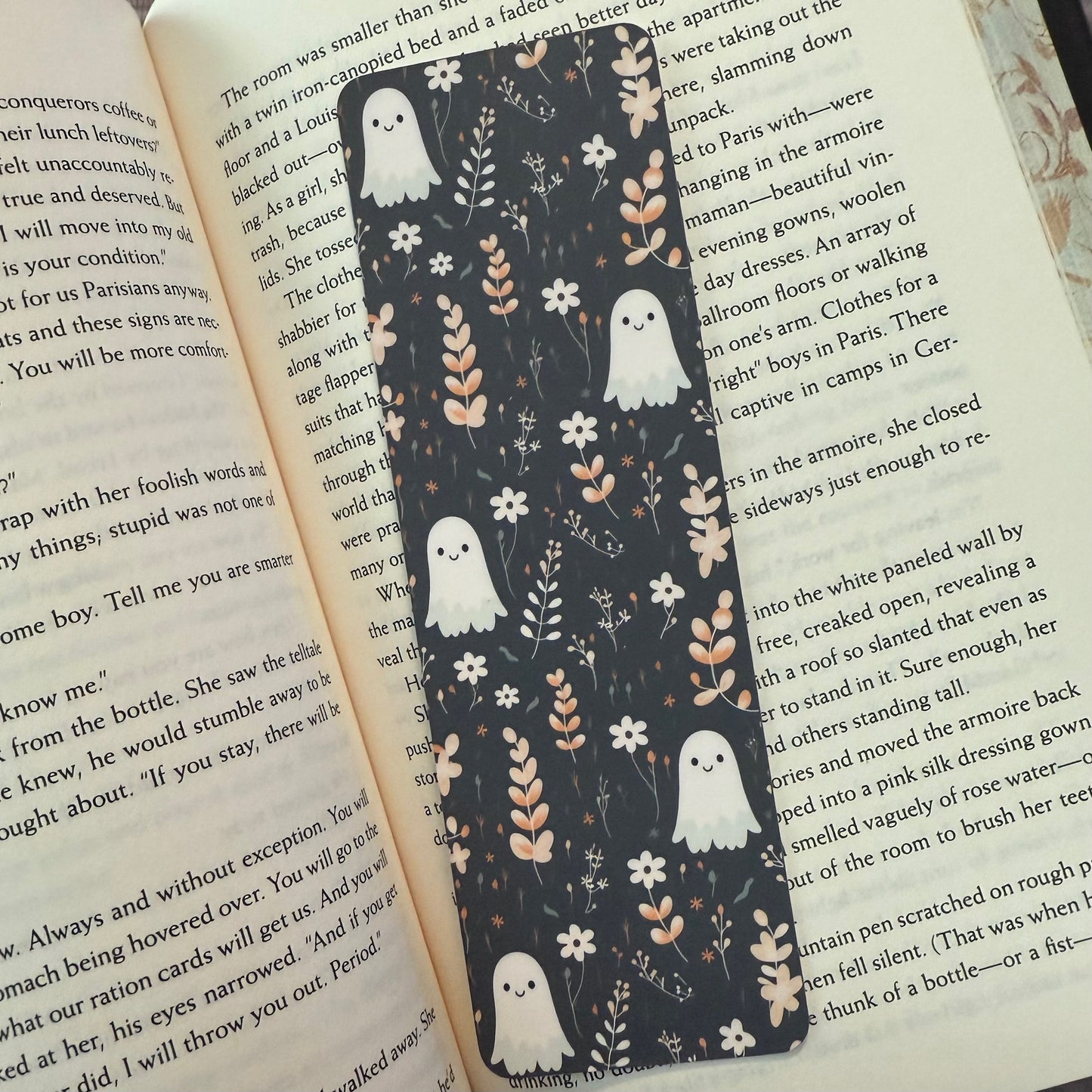 Bookmark - Ghosts