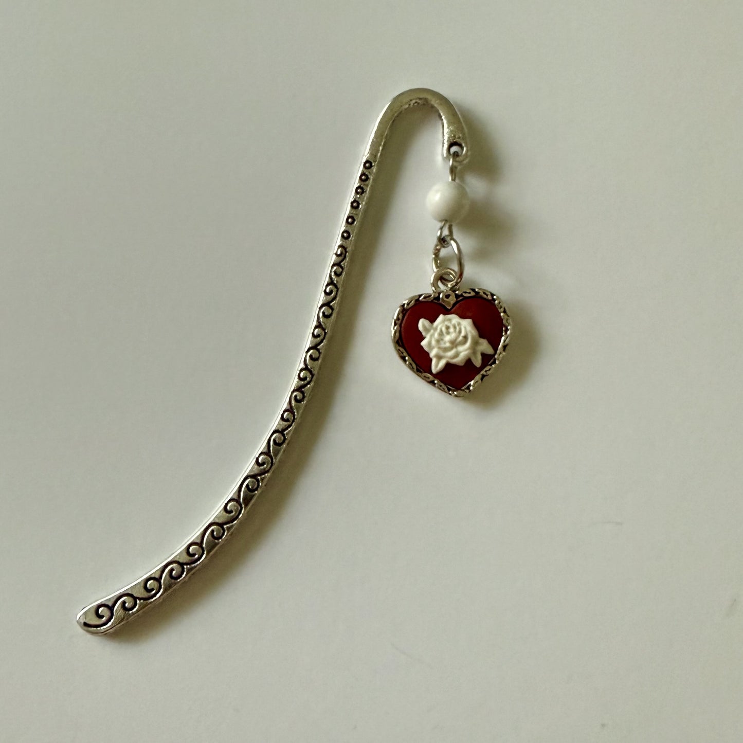 Mini Book Hook - WHITE ROSE