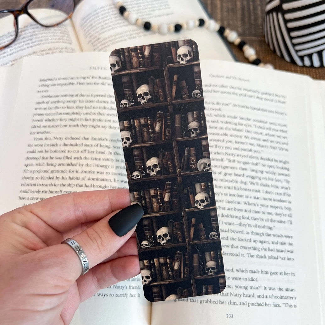 Bookmark - DARK SKULL LIBRARY