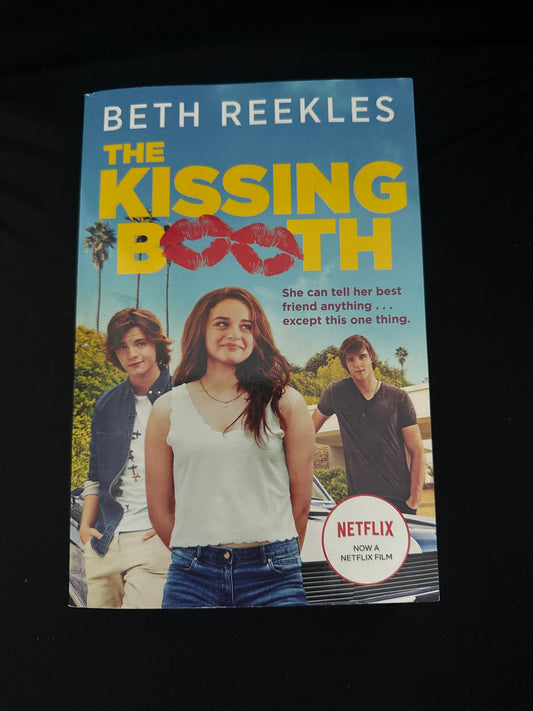 THE KISSING BOOTH by Beth Reekles