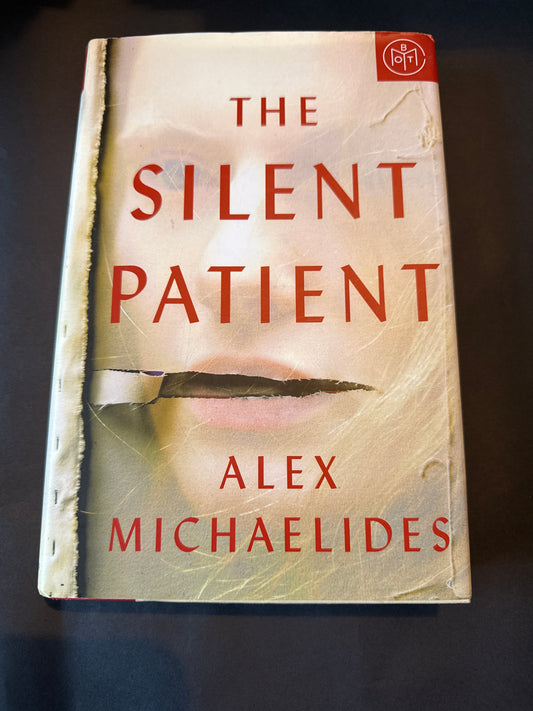 THE SILENT PATIENT by Alex Michaelides