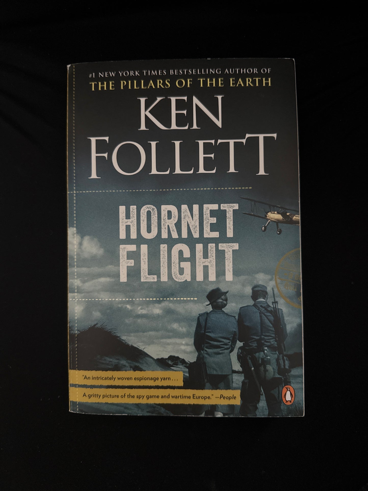 HORNET FLIGHT by Ken Follett