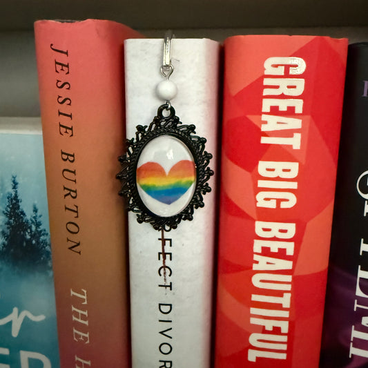 Mini Book Hook - WATER COLOR RAINBOW HEART